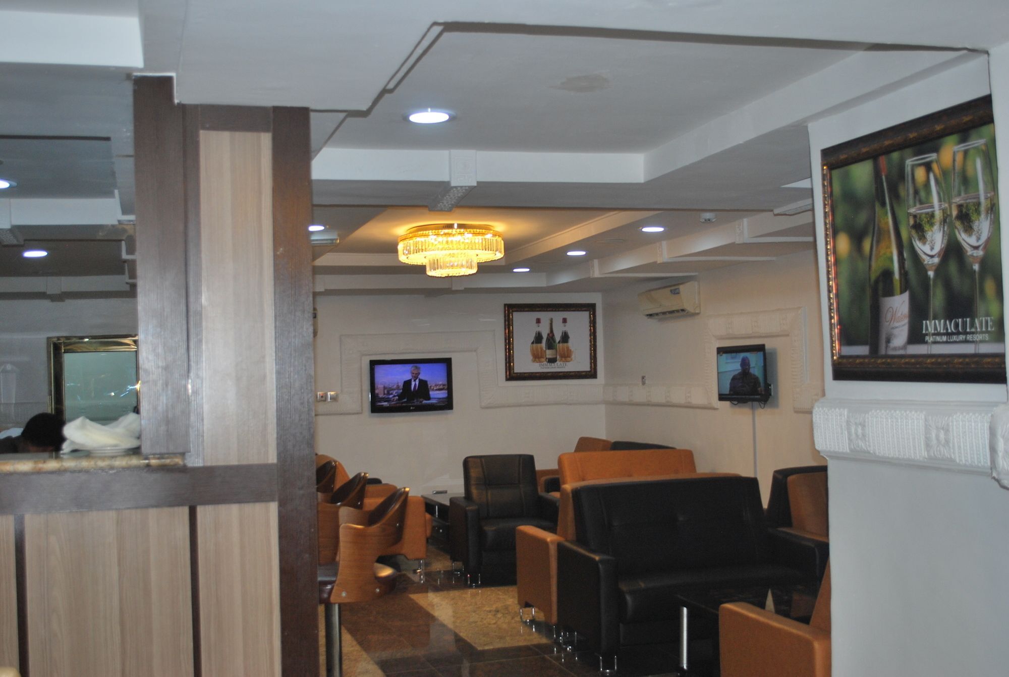 อิมมาคิวเลท แพลตินั่ม ลักชัวรี รีสอร์ต Hotel อาบูจา ภายนอก รูปภาพ